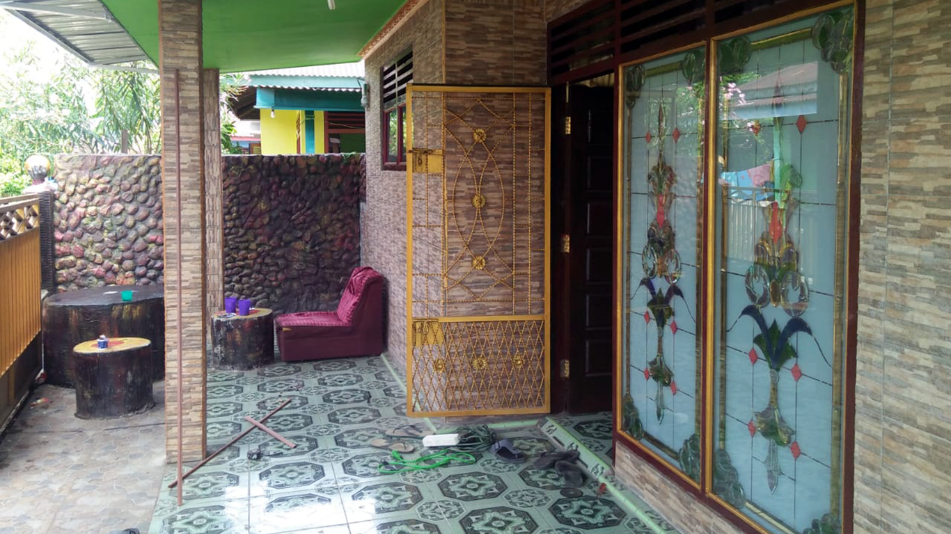 Kaca Inlay Kaca patri palembang AZ